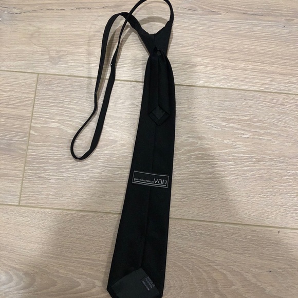 Zipper tie (Jr size) - Picture 2 of 2